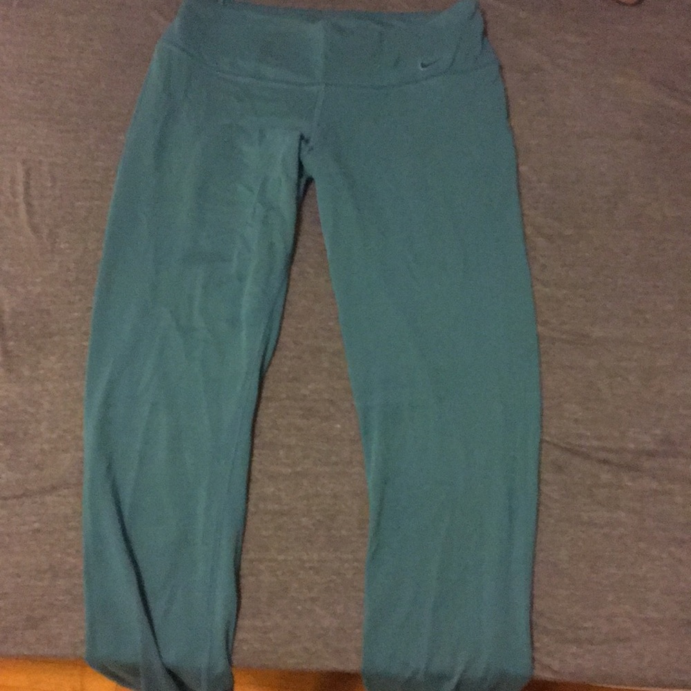 Nike active wear leggings